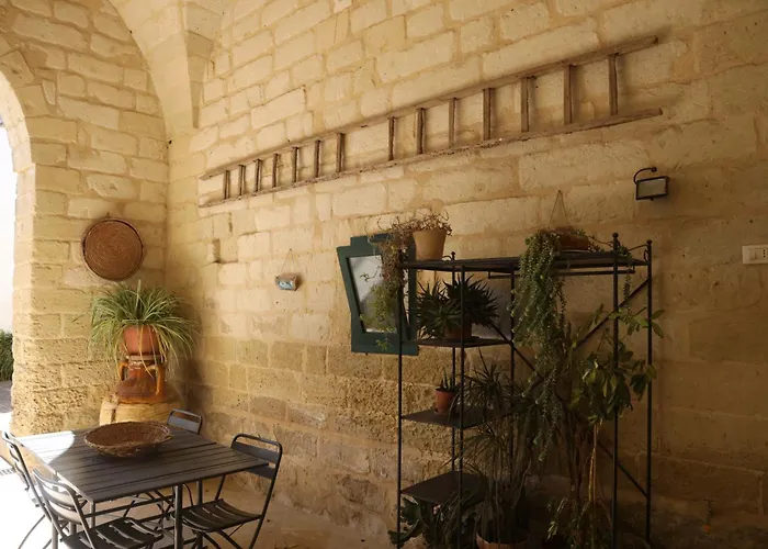 Masseria Li Camerini *